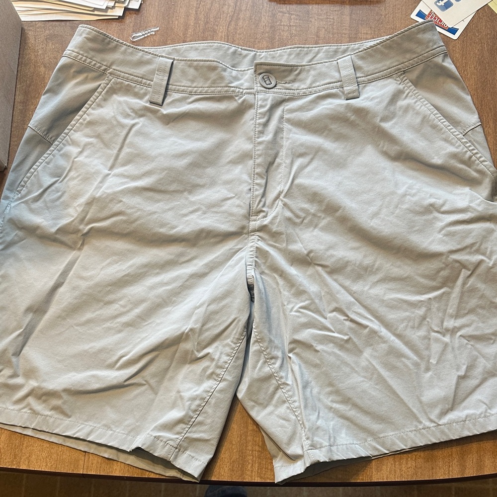Under Armour Men's Fish Hunter Shorts